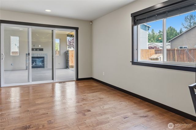 310 LeAnn Street, Mount Vernon, WA 98274