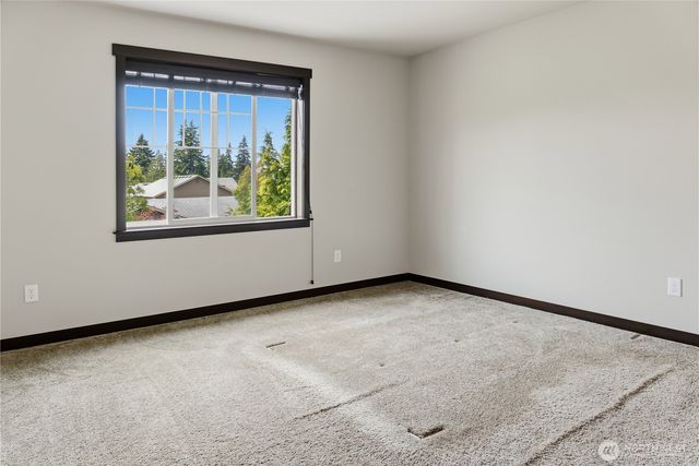 310 LeAnn Street, Mount Vernon, WA 98274