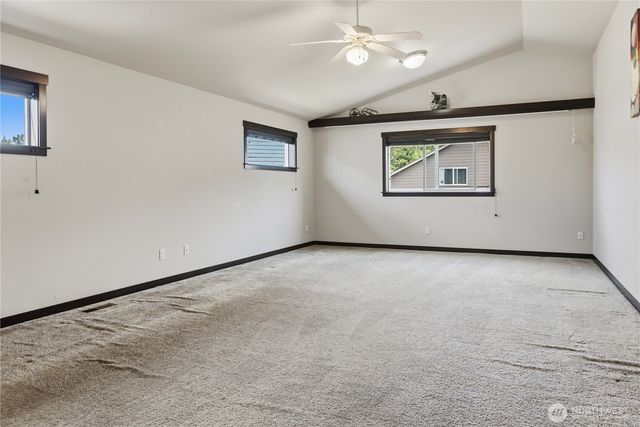 310 LeAnn Street, Mount Vernon, WA 98274