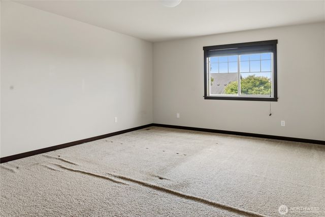 310 LeAnn Street, Mount Vernon, WA 98274