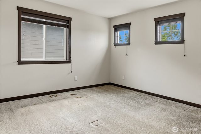 310 LeAnn Street, Mount Vernon, WA 98274