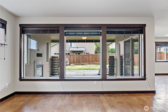 310 LeAnn Street, Mount Vernon, WA 98274