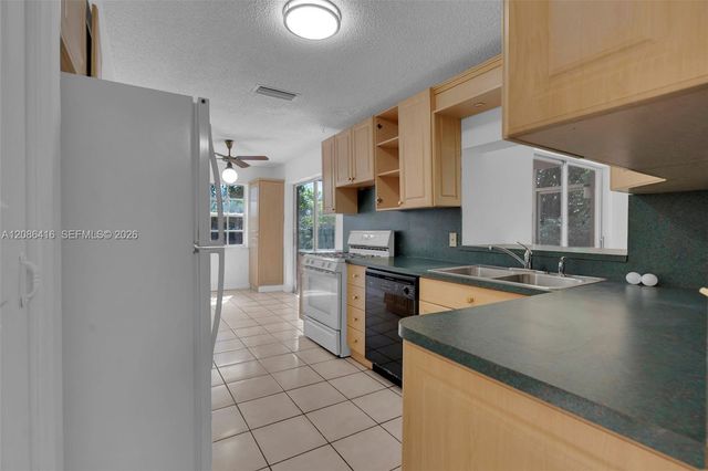 10780 NW 29th Court, Sunrise, FL 33322