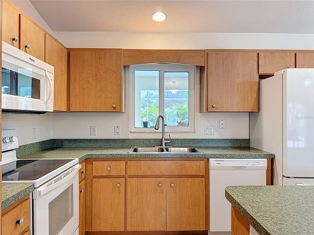 2500 ALLEGHENY LANE, North Port, FL 34286