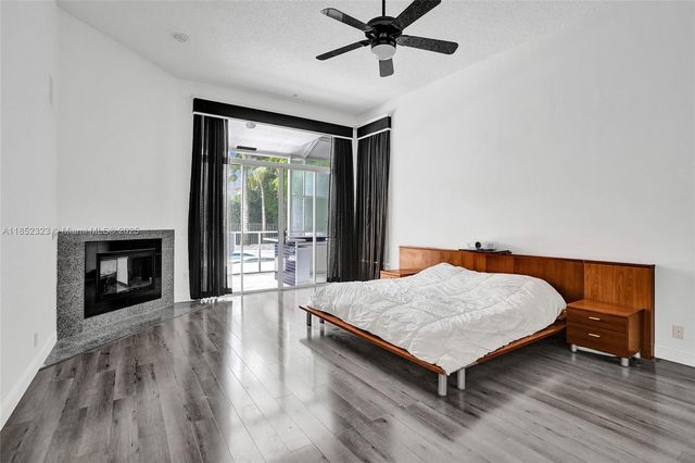 12434 NW 19th Pl, Coral Springs, FL 33071