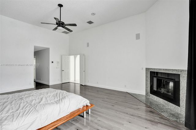 12434 NW 19th Pl, Coral Springs, FL 33071