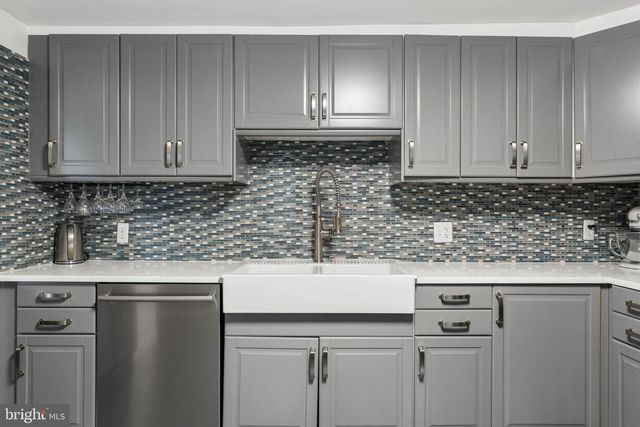 8475 MAIN ST, Ellicott City, MD 21043