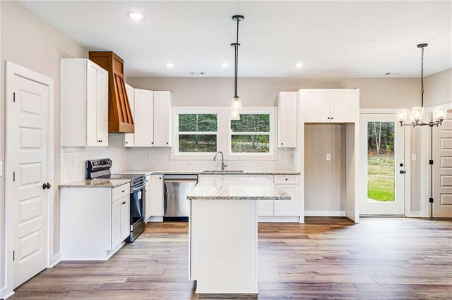 1016 Poseyville Road, Bremen, GA 30110