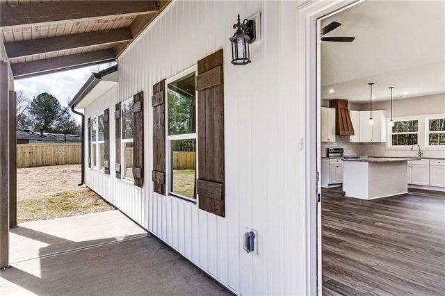 1016 Poseyville Road, Bremen, GA 30110