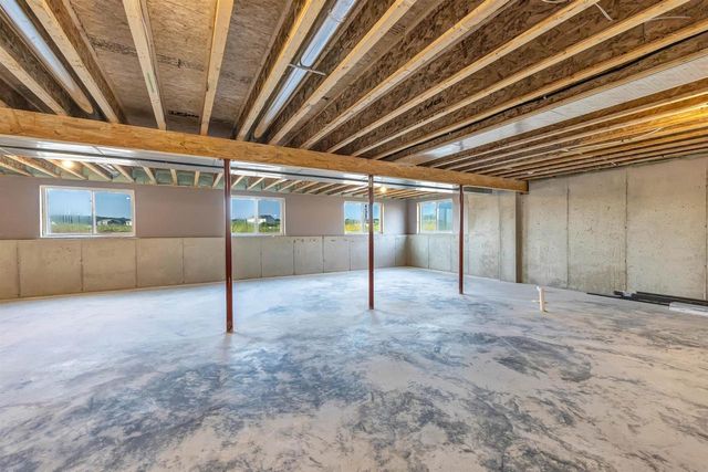 3735 HAROLDS WAY, Suamico, WI 54313