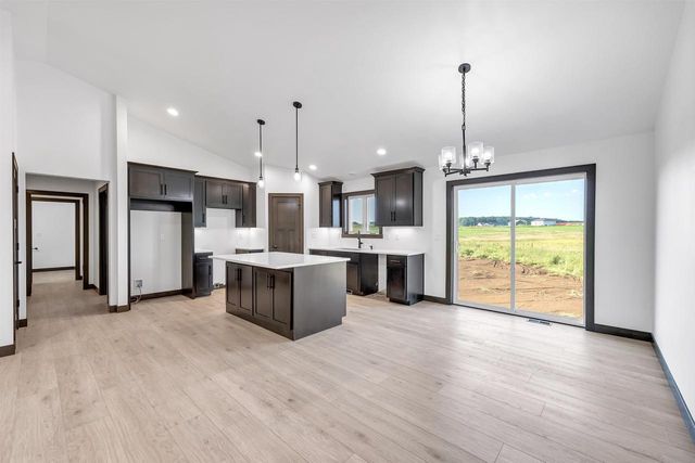3735 HAROLDS WAY, Suamico, WI 54313