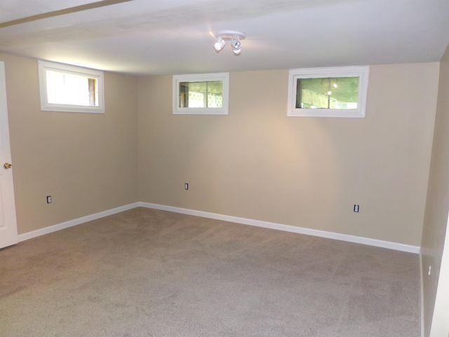 50 Concord Street, Belmont, NH 03220