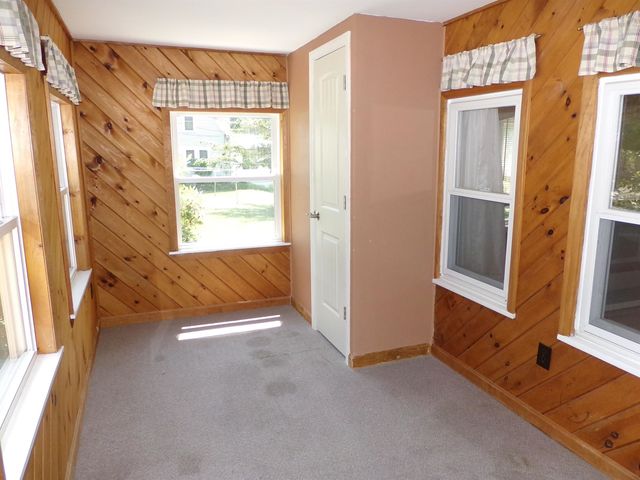 50 Concord Street, Belmont, NH 03220