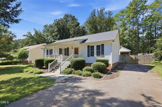 476 Shawnee Drive, Louisburg, NC 27549