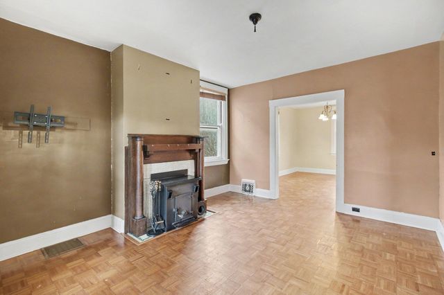 1146 Waterworks Road, Woodlawn, KY 41071