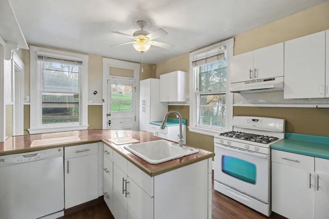 1146 Waterworks Road, Woodlawn, KY 41071