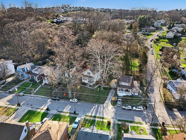 1146 Waterworks Road, Woodlawn, KY 41071