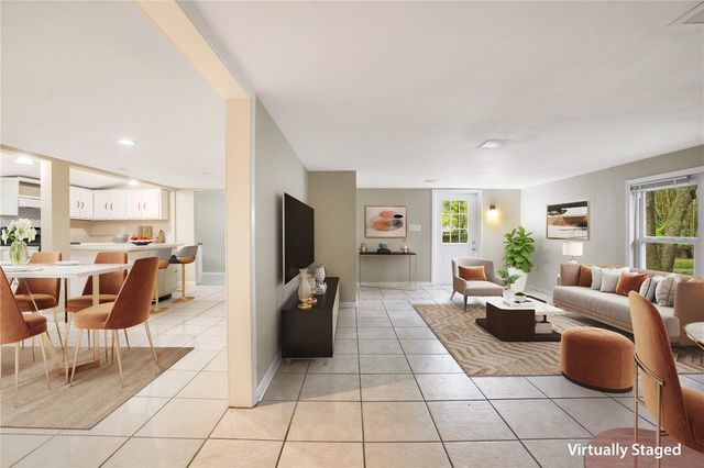 38341 PALM GROVE DRIVE, Zephyrhills, FL 33542