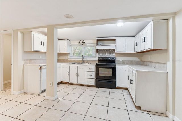 38341 PALM GROVE DRIVE, Zephyrhills, FL 33542