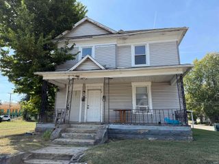 747 N Mulberry Street, Muncie, IN 47305