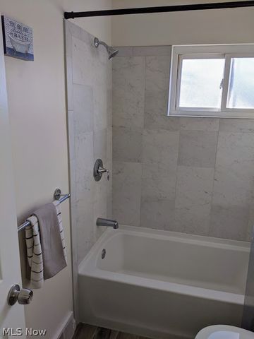 1592 Ridgewick Drive, Wickliffe, OH 44092