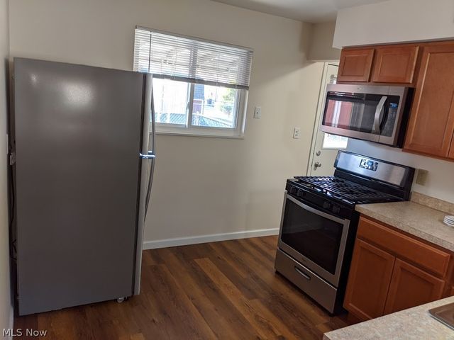 1592 Ridgewick Drive, Wickliffe, OH 44092