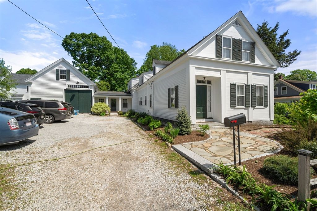 257 Central, Acton, MA 01720
