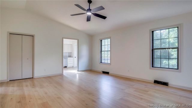 3121 Julian Drive, New Albany, IN 47150