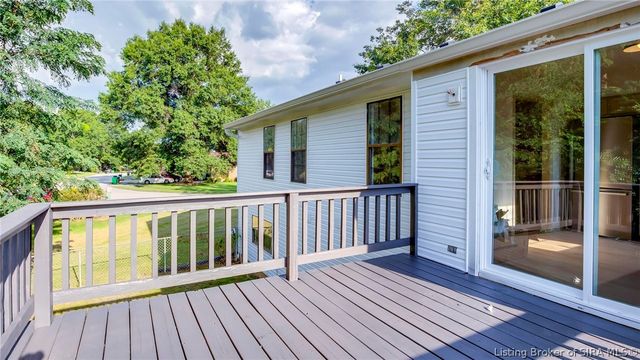 3121 Julian Drive, New Albany, IN 47150