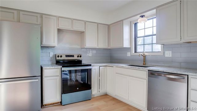 3121 Julian Drive, New Albany, IN 47150