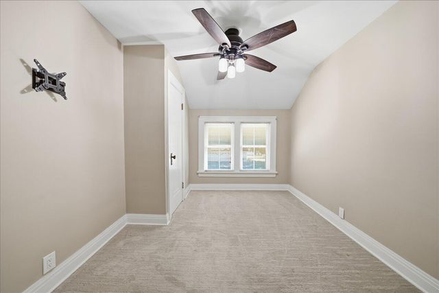 3 Harrison Boulevard, Valparaiso, IN 46383