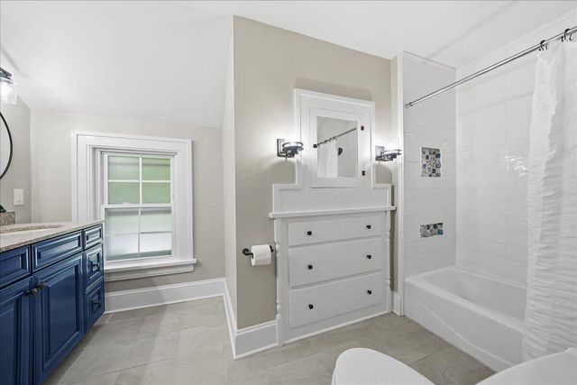 3 Harrison Boulevard, Valparaiso, IN 46383