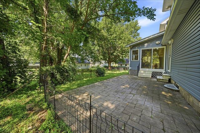 3 Harrison Boulevard, Valparaiso, IN 46383