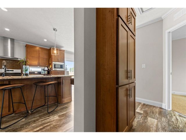 279 W Acorn Dr, Pueblo West, CO 81007
