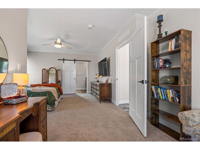 279 W Acorn Dr, Pueblo West, CO 81007