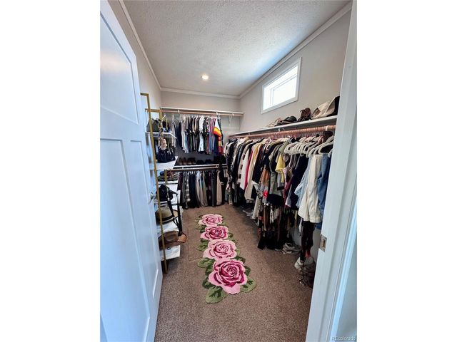 279 W Acorn Dr, Pueblo West, CO 81007