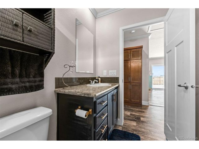 279 W Acorn Dr, Pueblo West, CO 81007