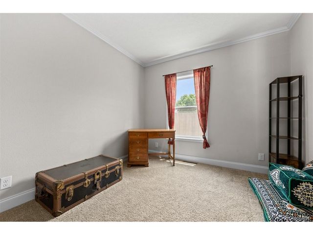 279 W Acorn Dr, Pueblo West, CO 81007