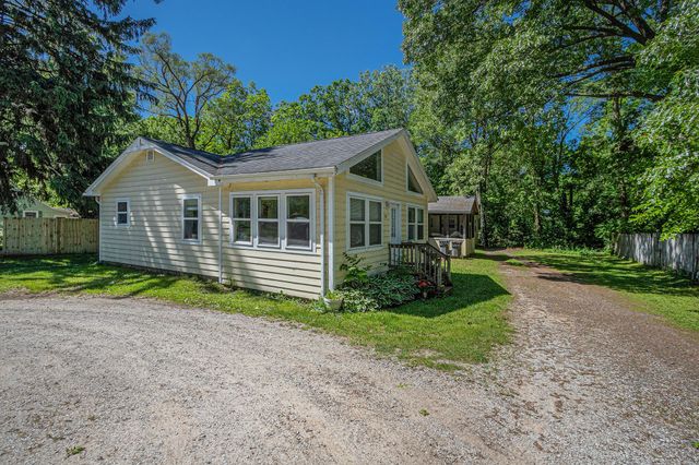 121 E Michigan Street, New Buffalo, MI 49117