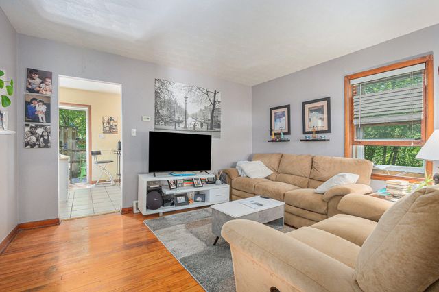121 E Michigan Street, New Buffalo, MI 49117