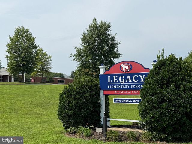 42718 EXPLORER, Ashburn, VA 20148