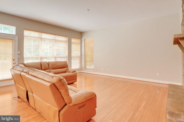 42718 EXPLORER, Ashburn, VA 20148