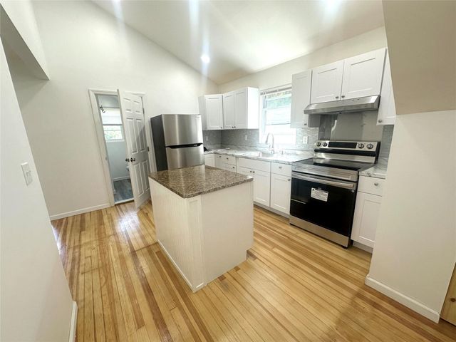 2187 Route 302 Apt 2, Circleville, NY 10919