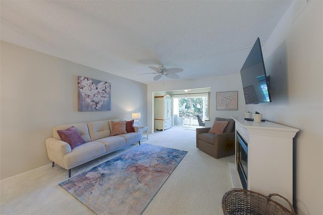 946 VIRGINIA STREET 107, Dunedin, FL 34698