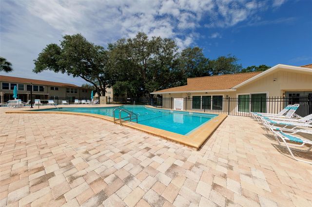946 VIRGINIA STREET 107, Dunedin, FL 34698