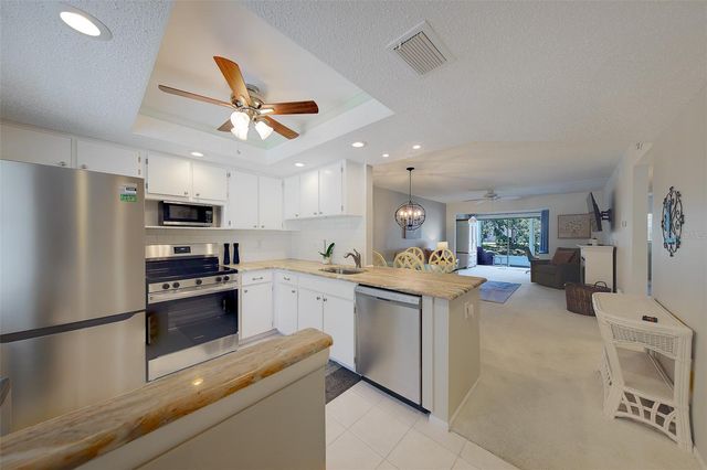 946 VIRGINIA STREET 107, Dunedin, FL 34698