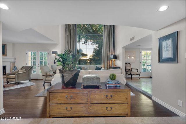 6701 N SCOTTSDALE Road 16, Scottsdale, AZ 85250