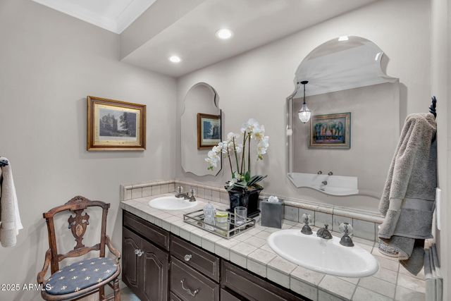 6701 N SCOTTSDALE Road 16, Scottsdale, AZ 85250