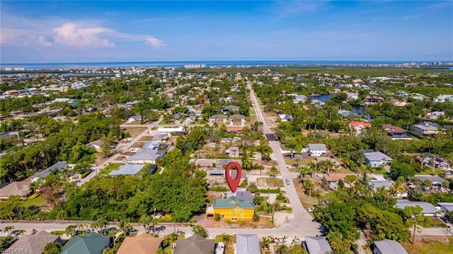 4011 Tarpon AVE, Bonita Springs, FL 34134