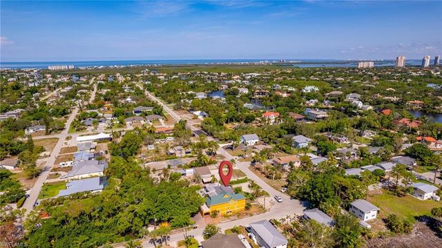 4011 Tarpon AVE, Bonita Springs, FL 34134